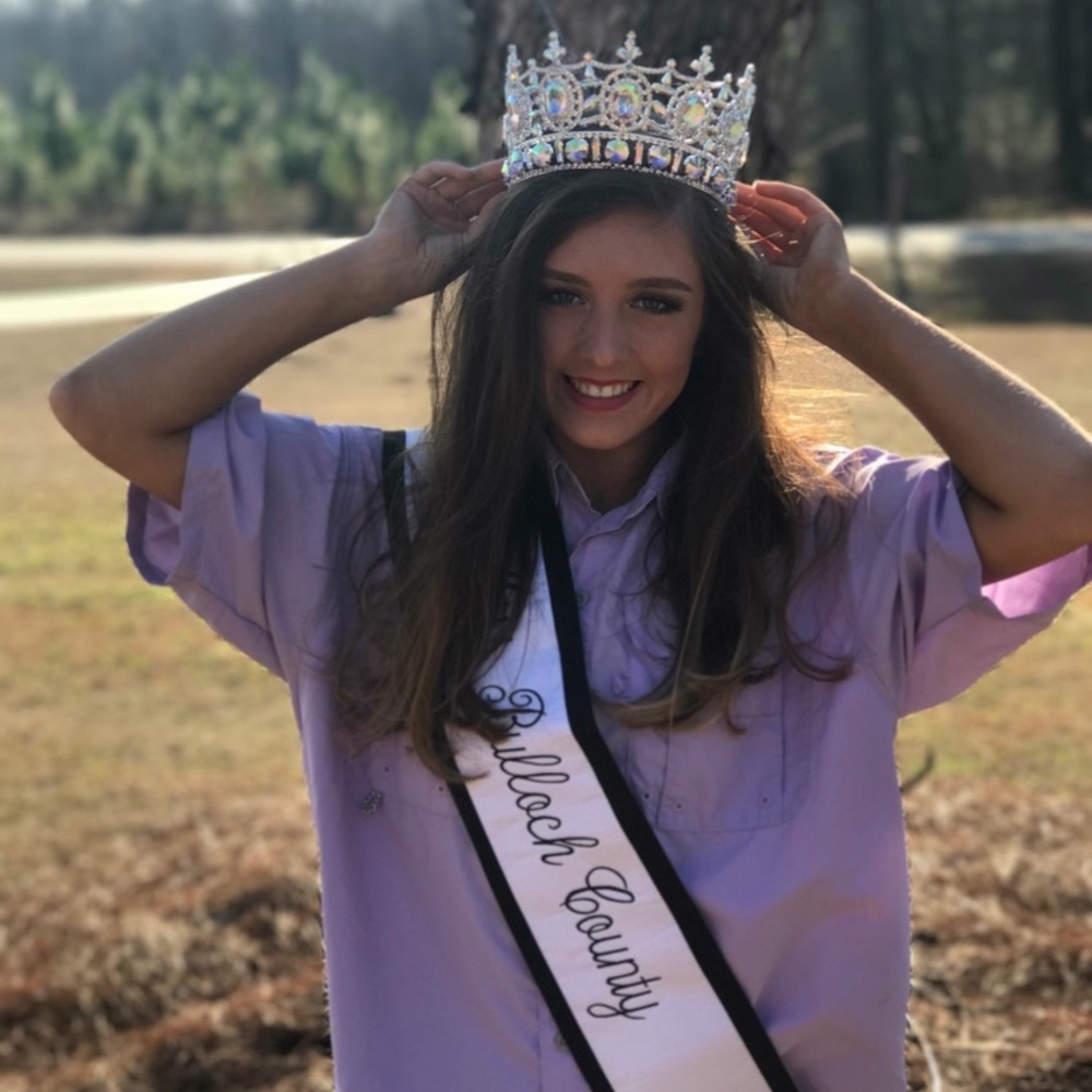 Meet your Posher, Ansley